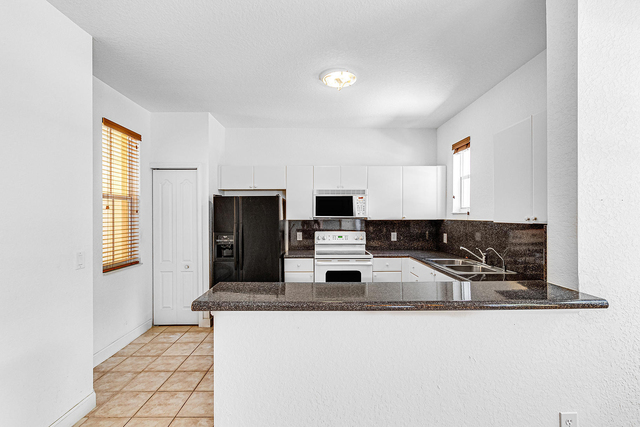 1106 Shoma Drive - Photo 1