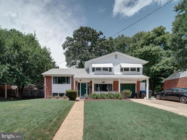8912 Battery Road - Photo 1