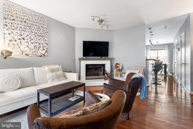 1812 Bryant Street Ne - Photo 1