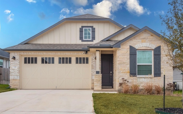228 Citation Dr - Photo 1