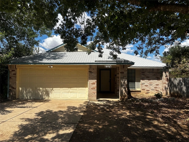 612 David Curry Dr - Photo 1