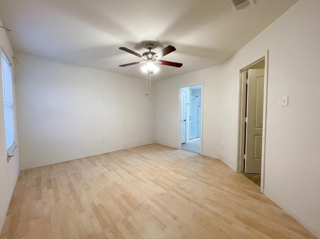 1527 Loose Stone Drive - Photo 1