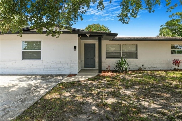 1114 La Salle Street - Photo 1