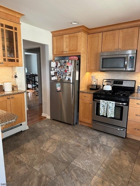 112 Preston Ave - Photo 1