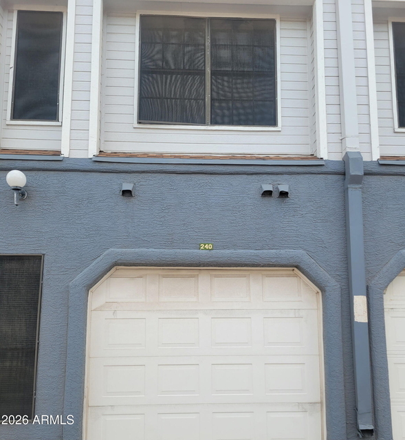 8888 N 47th Avenue - Photo 1