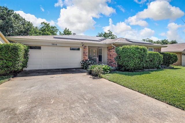 3816 Del Rio Drive - Photo 1