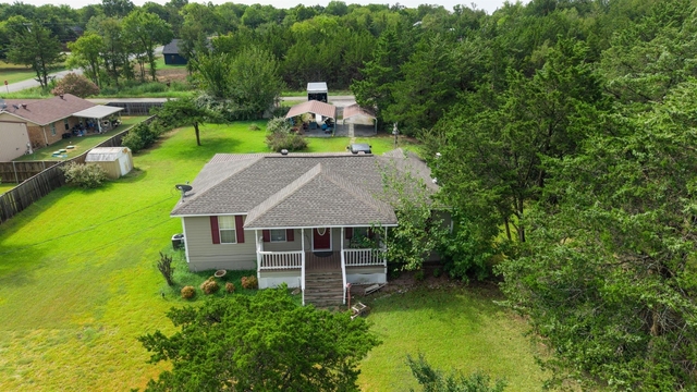 164 Cypress Drive - Photo 1