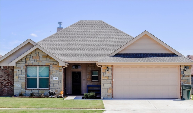 309 Mill Creek Drive - Photo 1