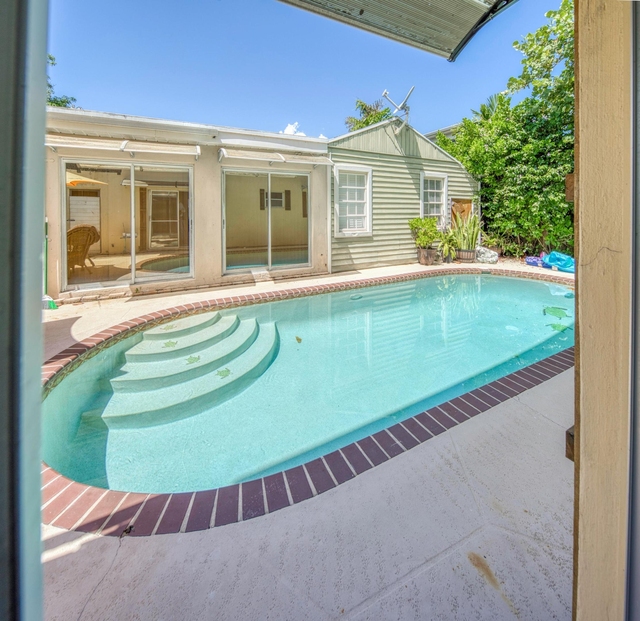 216 S Ocean Breeze - Photo 1