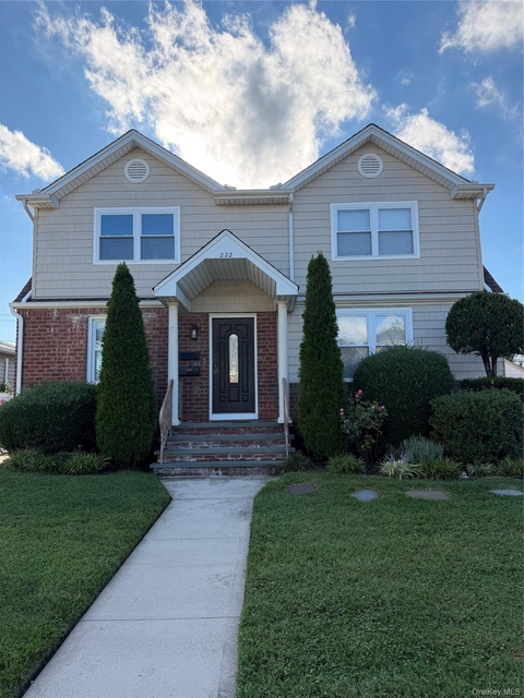 222 Colonial Avenue - Photo 1