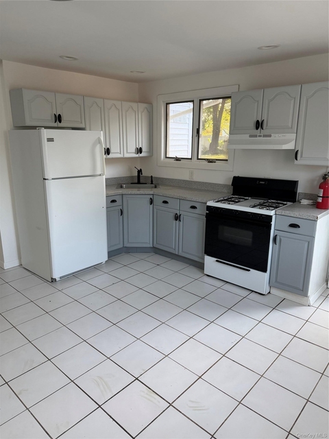 23 Dianne Avenue - Photo 1
