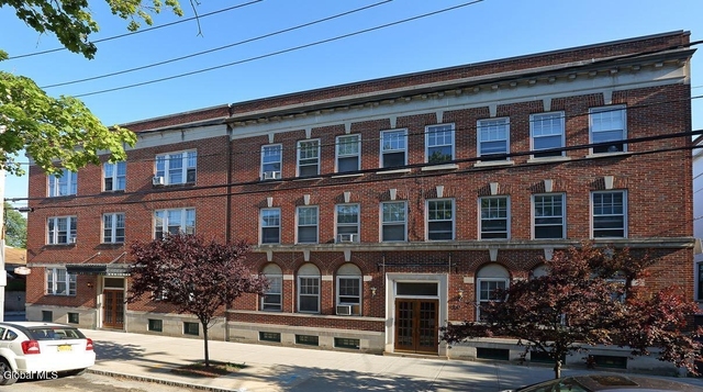 110 Union Street - Photo 1