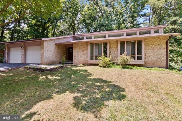 1404 Wolftrap Run Road - Photo 1