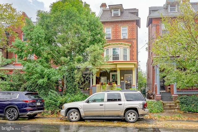510 S 48th Street - Photo 1