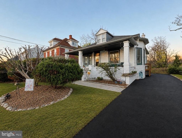 25 E Germantown Pike - Photo 1
