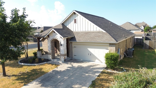 1000 Farm House Cv - Photo 1