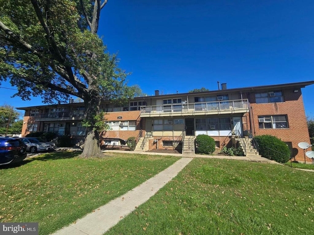 7405 18th Avenue - Photo 1
