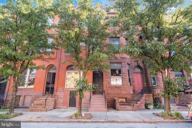 1927 Saint Paul Street - Photo 1