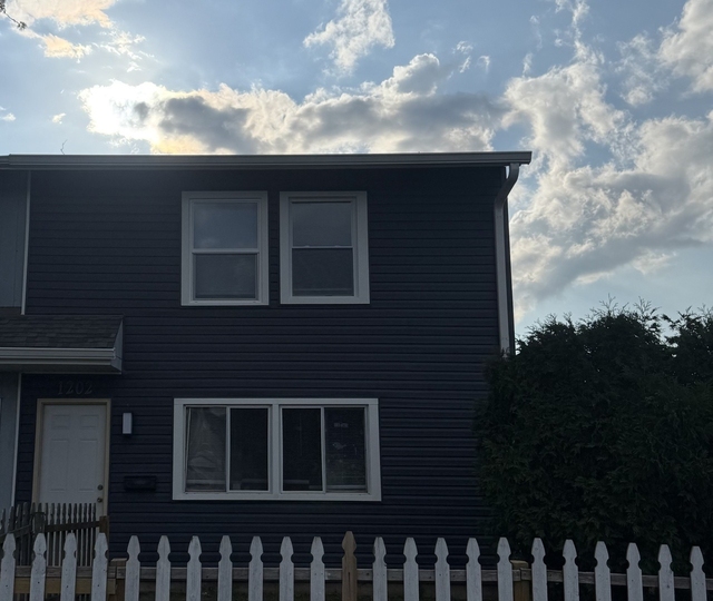 1202 S Fulton Avenue - Photo 1