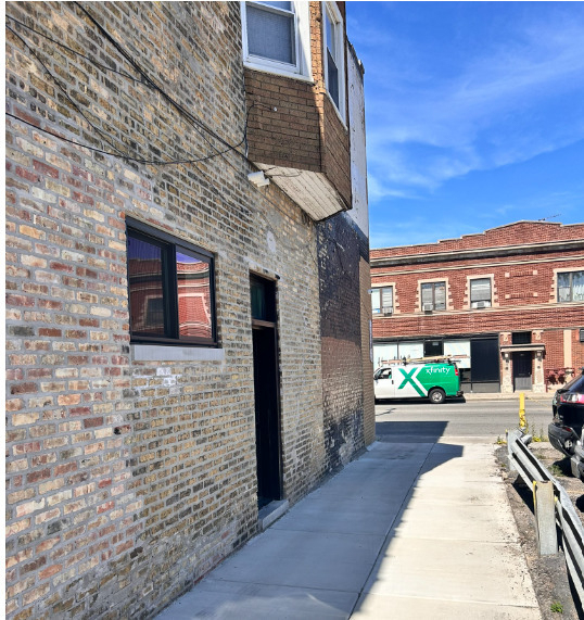 4121 W Montrose Avenue - Photo 1