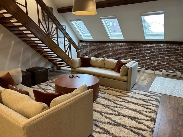 140 Penhallow - Photo 1