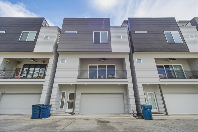 2126 Dennis Street - Photo 1
