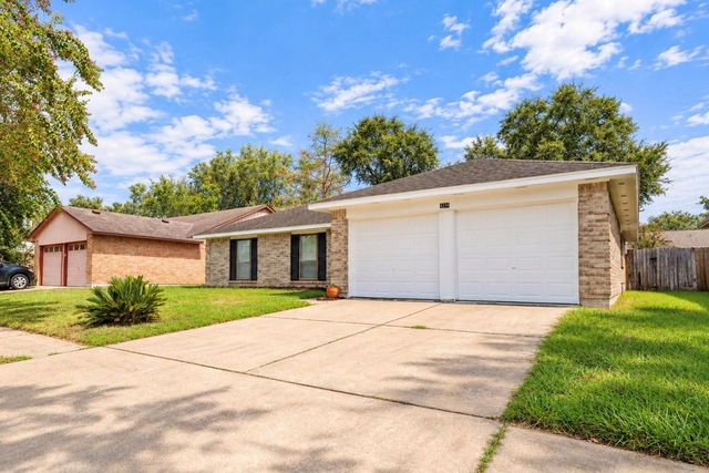 2326 Hazy Creek Drive - Photo 1