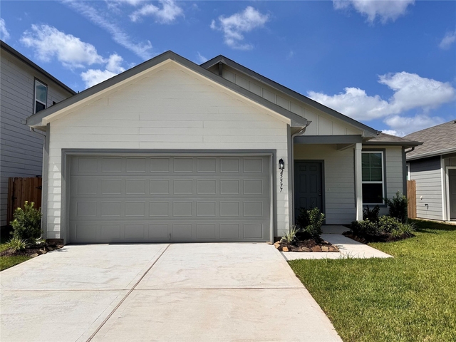 25577 Balsamroot Drive - Photo 1