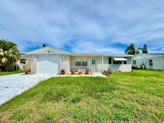 3131 Roxbury Drive - Photo 1