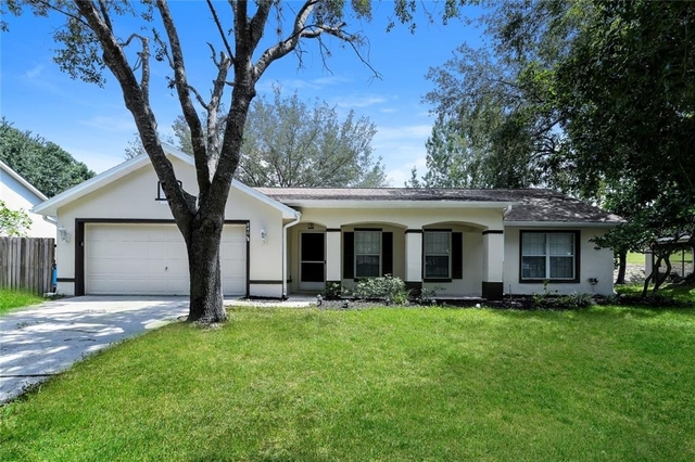 840 High Pointe Circle - Photo 1