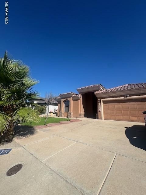 13737 Paseo Sereno Drive - Photo 1