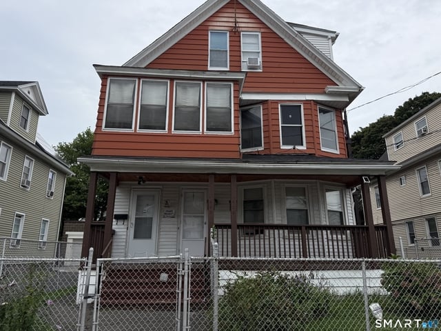 438 Hollister Avenue - Photo 1