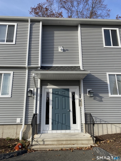 108 Seaside Avenue - Photo 1