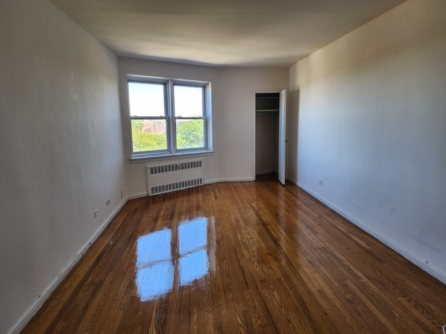 123-25 82nd Ave - Photo 1