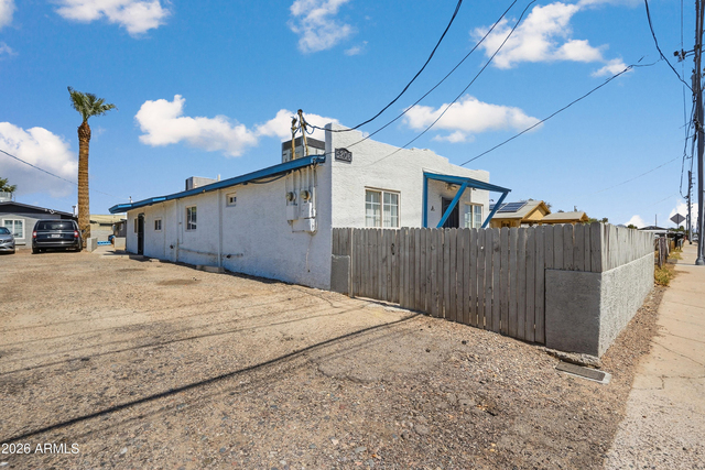 5206 W Ocotillo Road - Photo 1