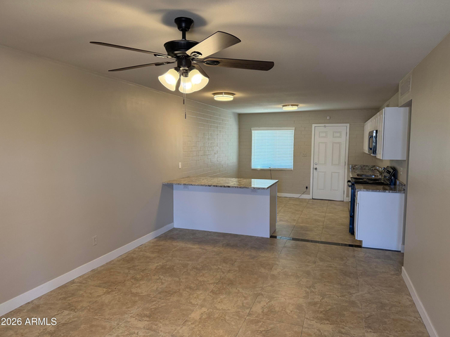11446 N 33rd Avenue - Photo 1