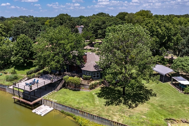111 Hickory Creek Circle - Photo 1