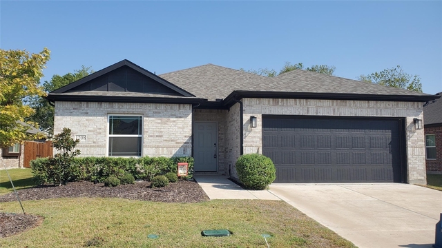1208 Anderson - Photo 1