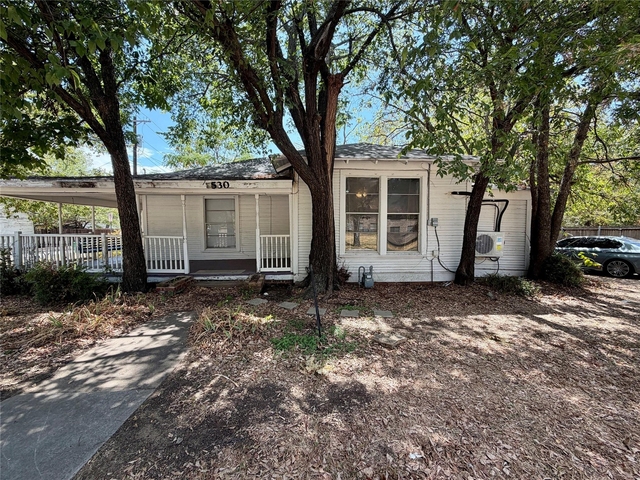 530 Schmitz Street - Photo 1