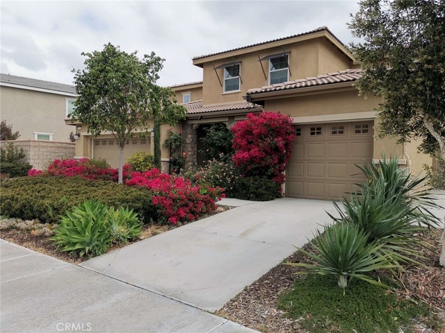 7008 Jetty Court - Photo 1