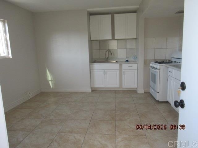 4240 Nordica Avenue - Photo 1