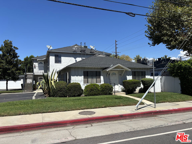 14311 Magnolia Boulevard - Photo 1