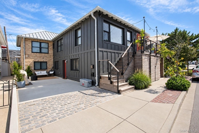 106 Pacific Boulevard - Photo 1