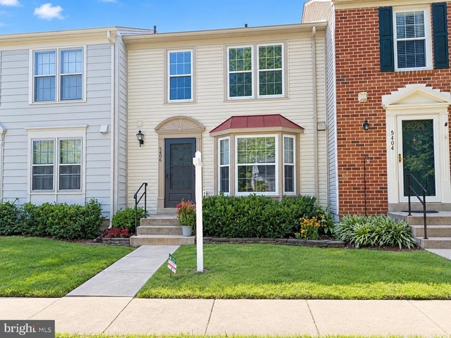5406 New London Park Drive - Photo 1