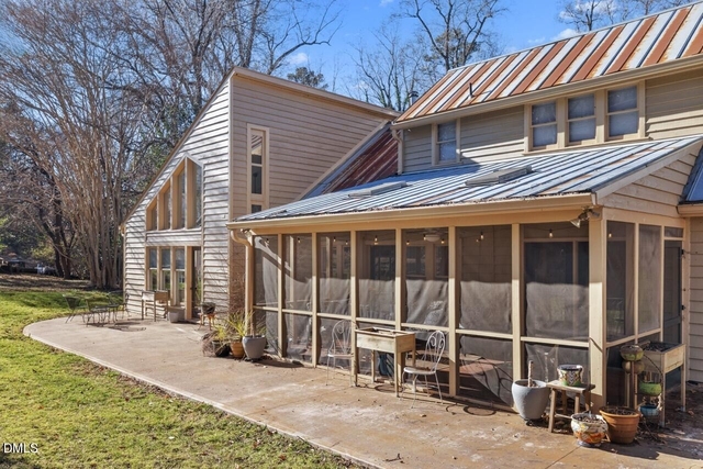 303 Henderson Street - Photo 1
