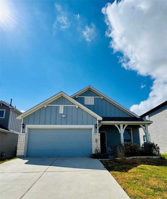 121 English Oak St - Photo 1