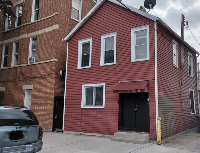 1151 W 19th Street - Photo 1