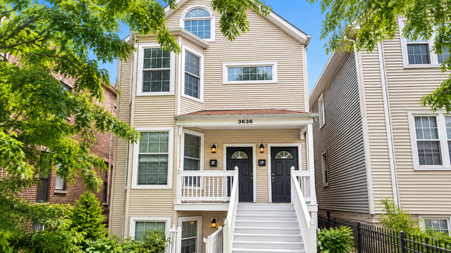 3636 N Hermitage Avenue - Photo 1