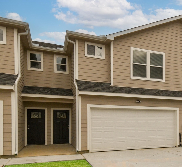 4719 19th Street - Photo 1