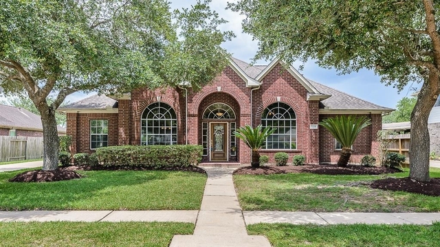 3208 Sumac Drive - Photo 1